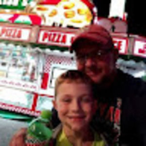 Meet your Posher, Ethan